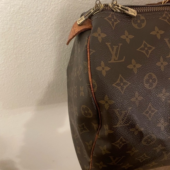 Louis Vuitton Travel Bag Keepall 45 w/ LV lock and key and Luggage Tag - Picture 11 of 15